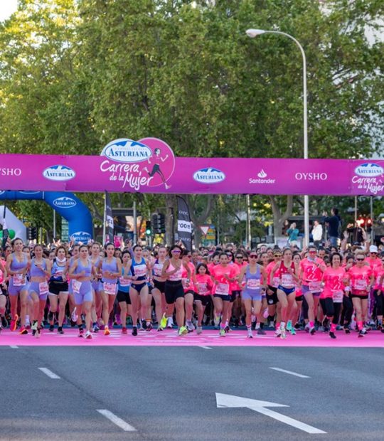 25 05 11 una marea rosa de record reune a 36000 participantes en la carrera de la mujer de madrid 638826330202431427